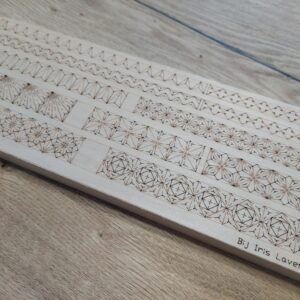 Fries houtsnijwerk oefenplank